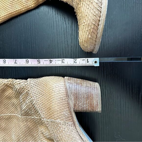 Matisse Women’s Promise Camel Brown Leather Pull On Textured Mid-Calf Boot, 9 - Picture 12 of 15